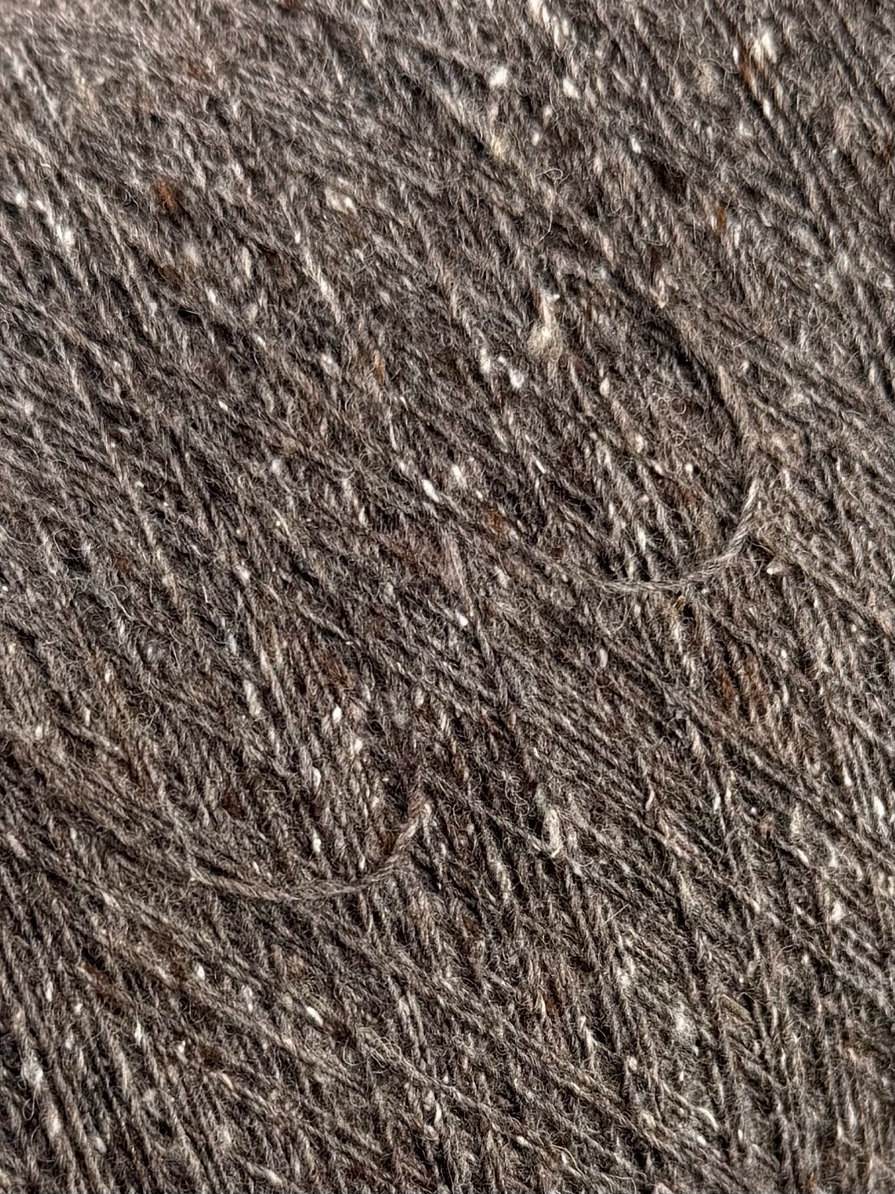 Zimpfer Wolle Selezione Art. Cardiff Tweed Nm 1/10500 – Merino Seide Garn col. Taupe